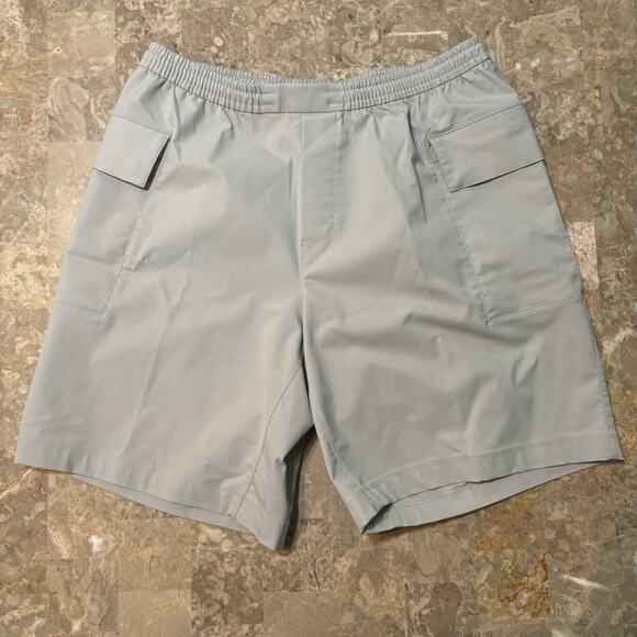 Lululemon Shorts Mens Large Grey Utilitarian Cargo 9” Woven Performance Gym - Picture 1 of 8